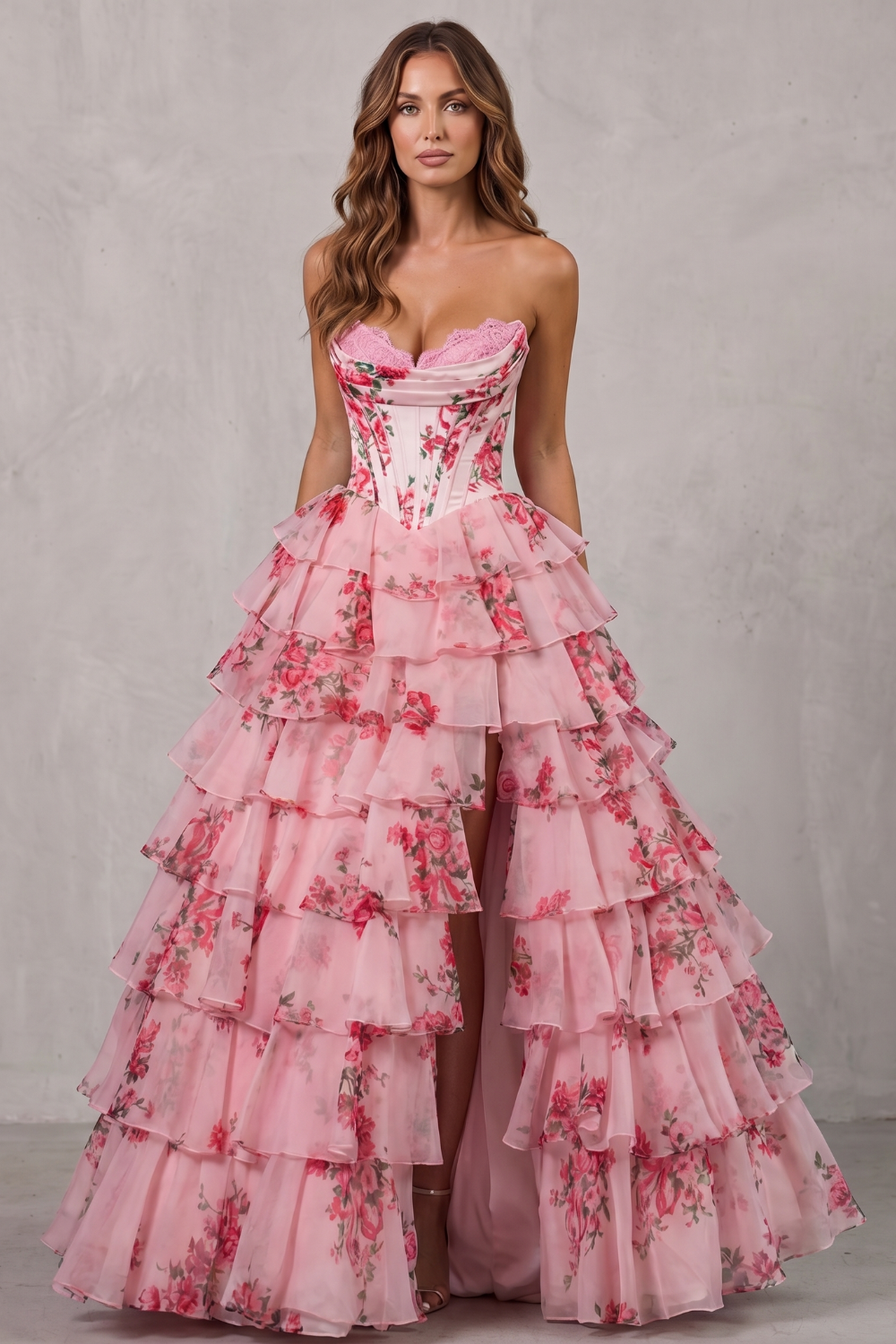 Fleurienne – Mehrlagige Blumen-Couture – Maxikleid
