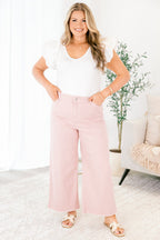 She Always Knows Pants, Pink